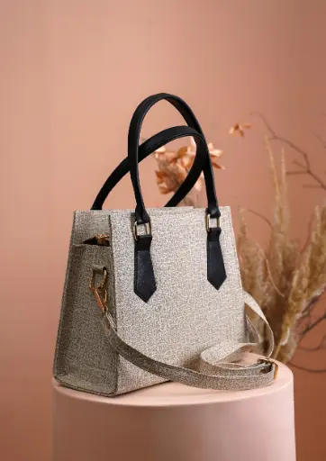 hand bag